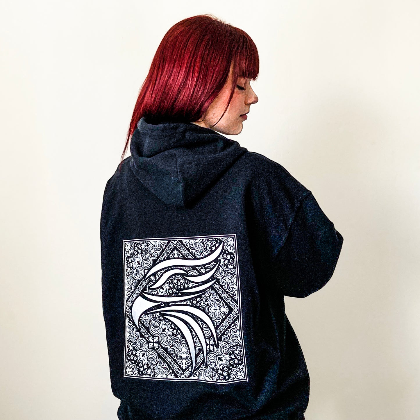OE HOODIE BLACK